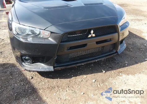 2015 Mitsubishi Lancer Evolution Gsr z USA, uszkodzony, nr VIN JA32W8FV0FU021245
